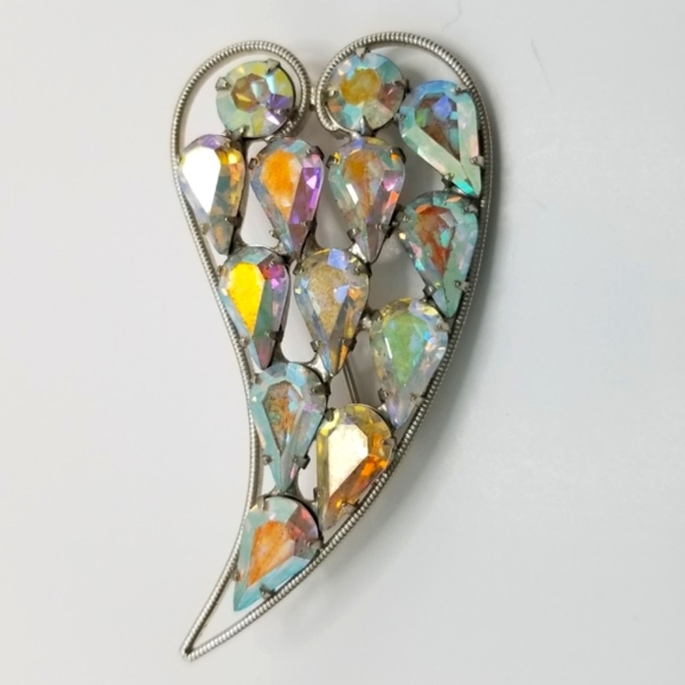 VTG b. david Signed Heart Shaped Silver-tone Brooch Pin Aurora Borealis Stones